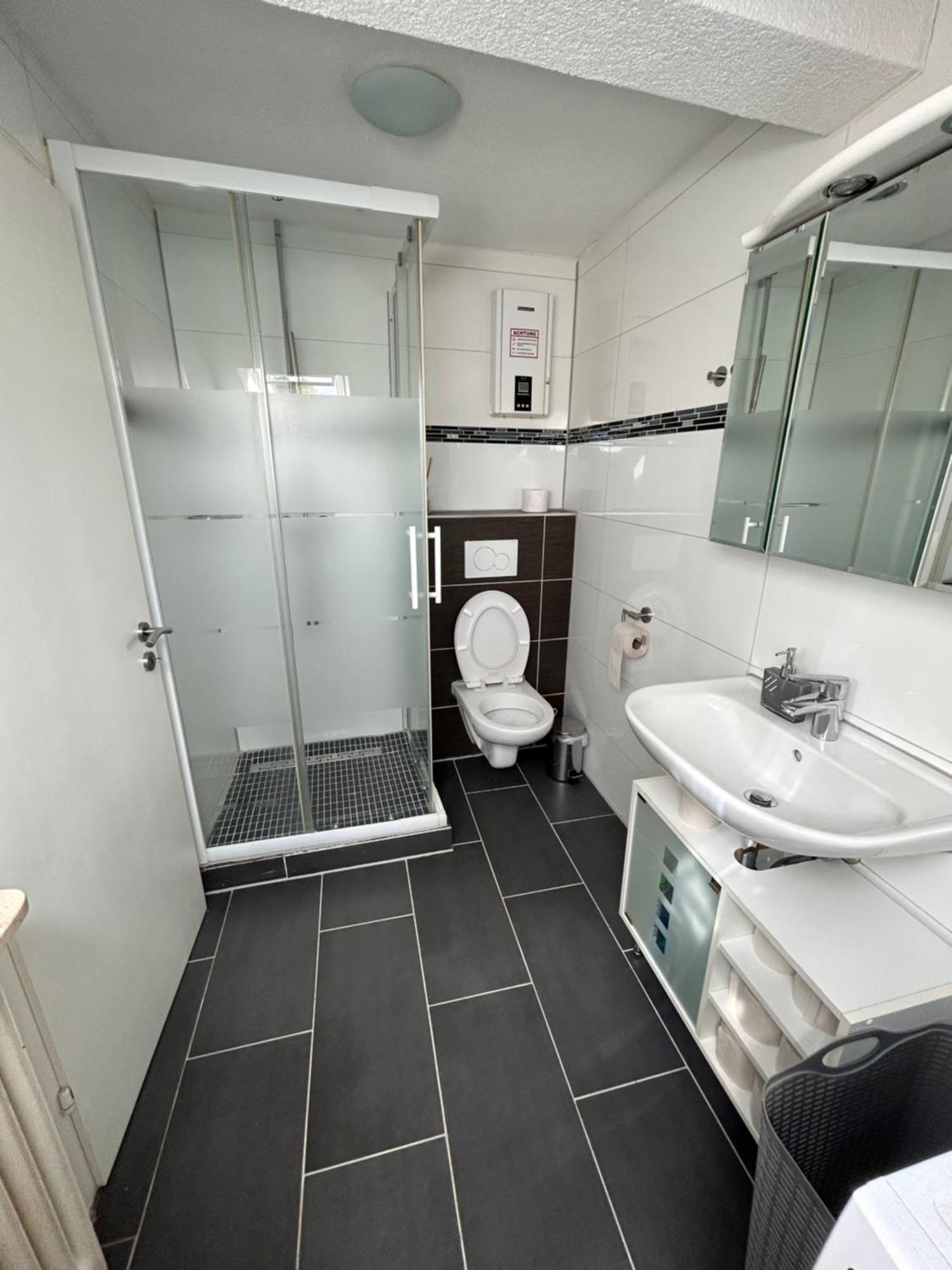 Stilvolle Wohnung Im Stadtzentrum Kaiserslautern Buitenkant foto